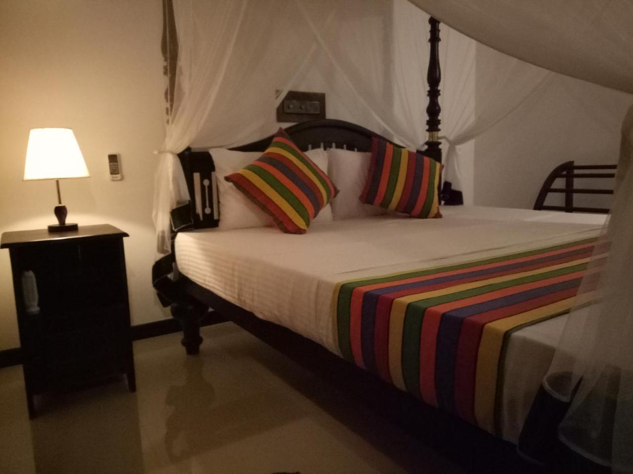 Janu Homestay แทนกาลเล ภายนอก รูปภาพ